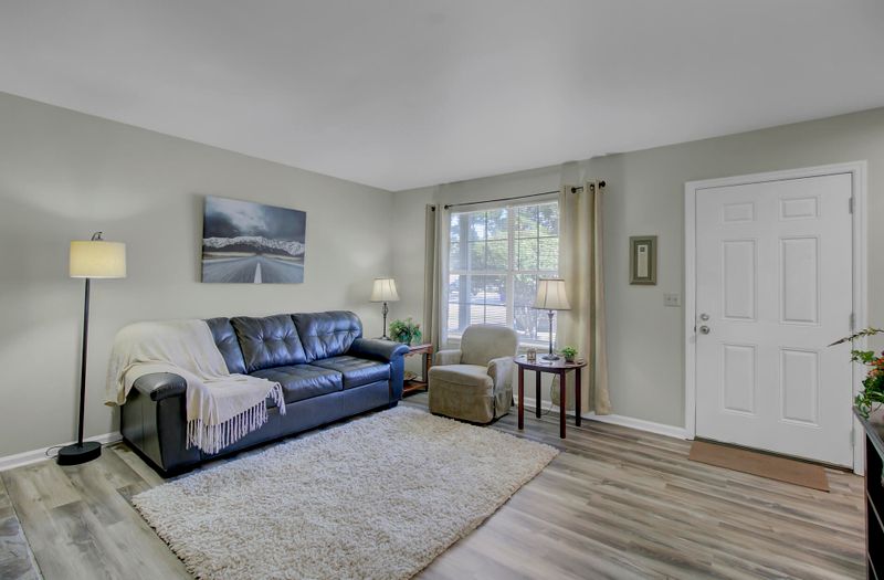 4653 Nibbs Ln, North Charleston, SC 29418