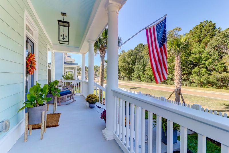 3365 Stockdale St, Mount Pleasant, SC 29466