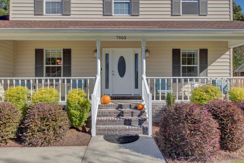 7903 Elderberry Cir, North Charleston, SC 29418