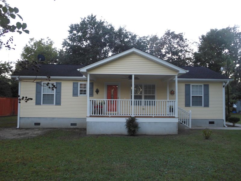 1489 Deleston St, Charleston, SC 29412