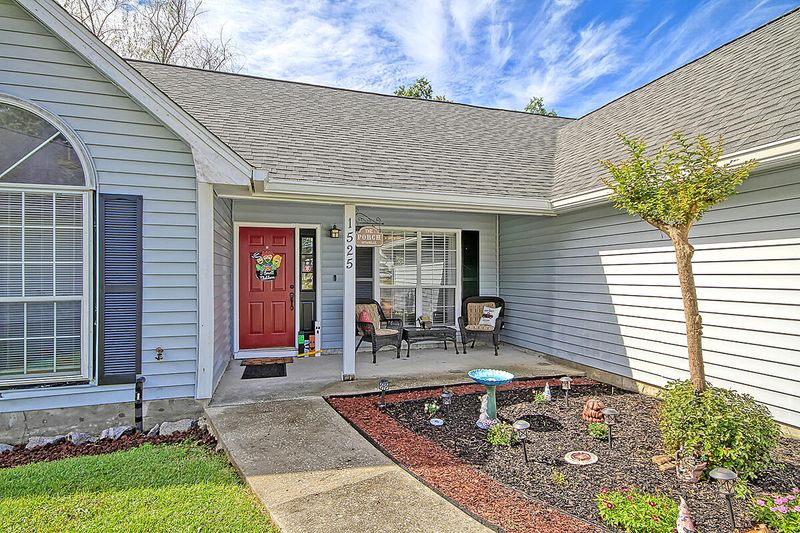 1525 Linden Ln, Goose Creek, SC 29445