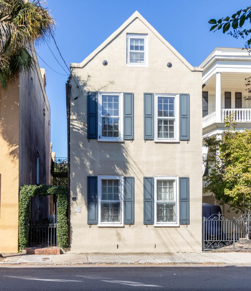 38 Society St, Charleston, SC 29401