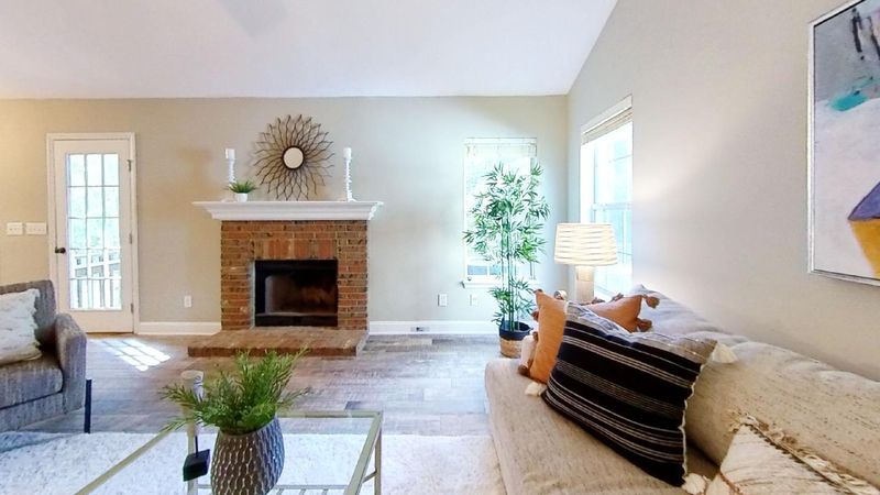 149 Historic Dr, Mount Pleasant, SC 29464