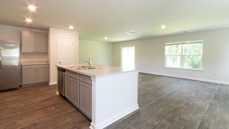 241 Sedona Dr, Summerville, SC 29486
