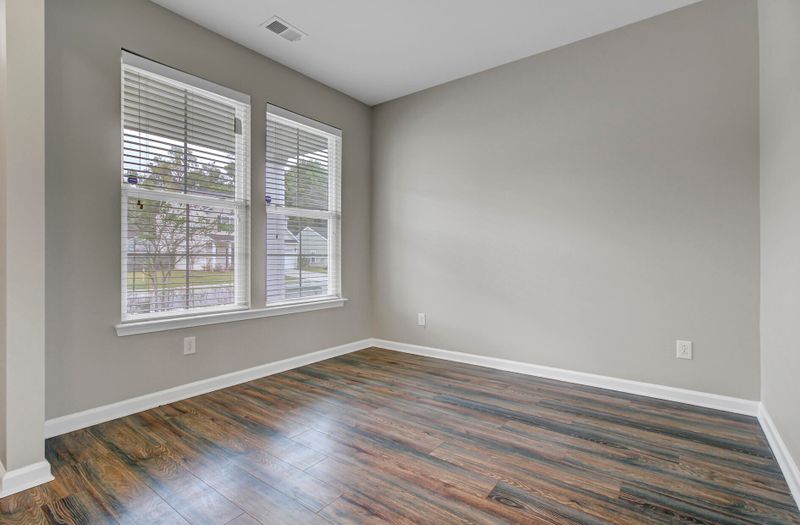 213 Urbano Ln, Goose Creek, SC 29445