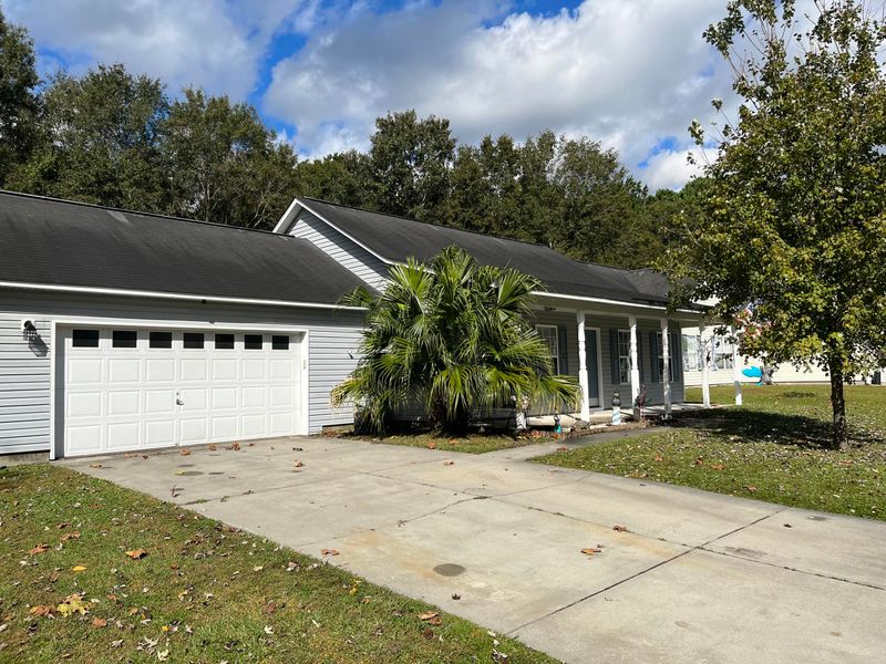 213 Elon Dr, Ladson, SC 29456