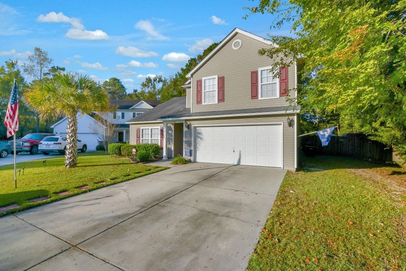 5017 Springdale Dr, Summerville, SC 29485