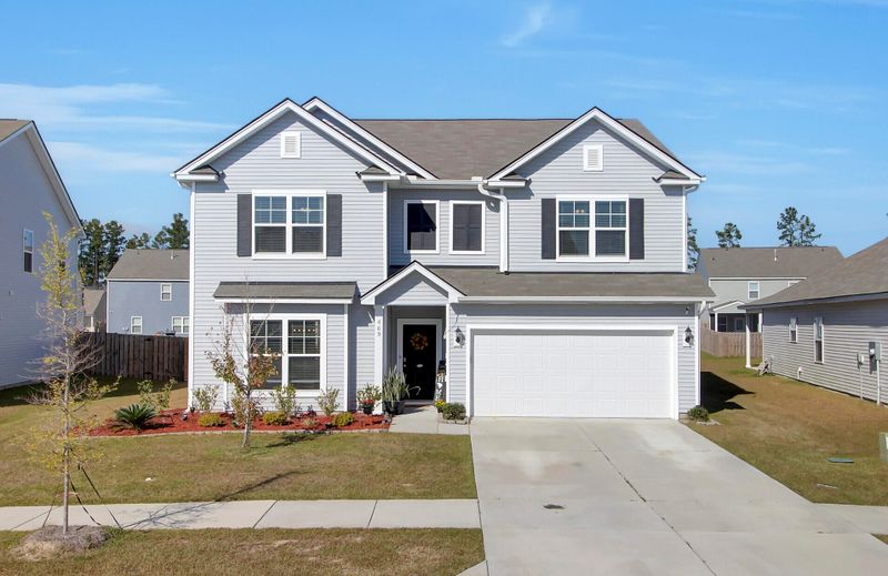 469 Sanctuary Park Dr, Summerville, SC 29486