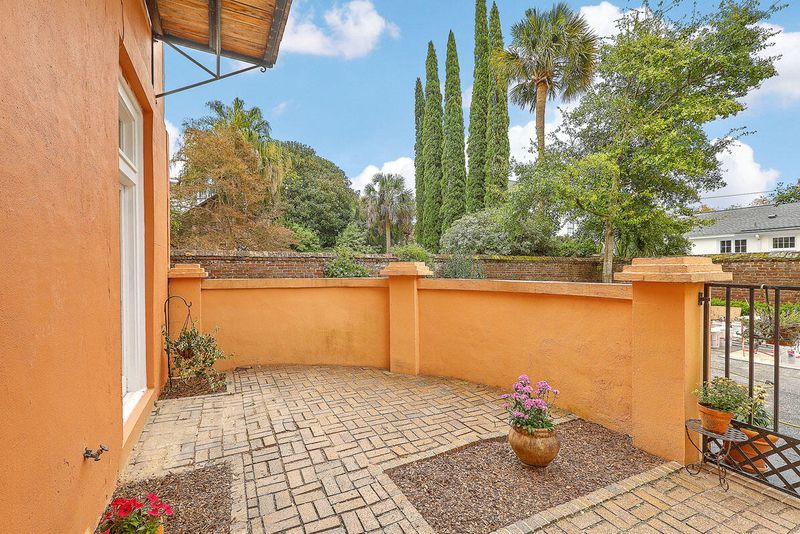 55 Society St #A, Charleston, SC 29401