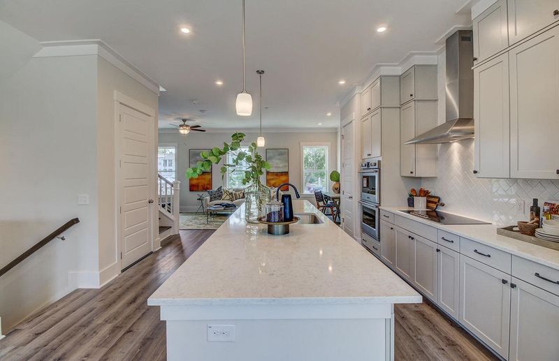 531 Cooper Village Ln, Mount Pleasant, SC 29464
