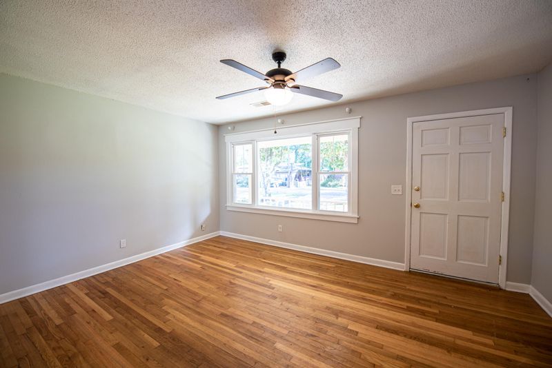 1832 Jaywood Cir, Charleston, SC 29407