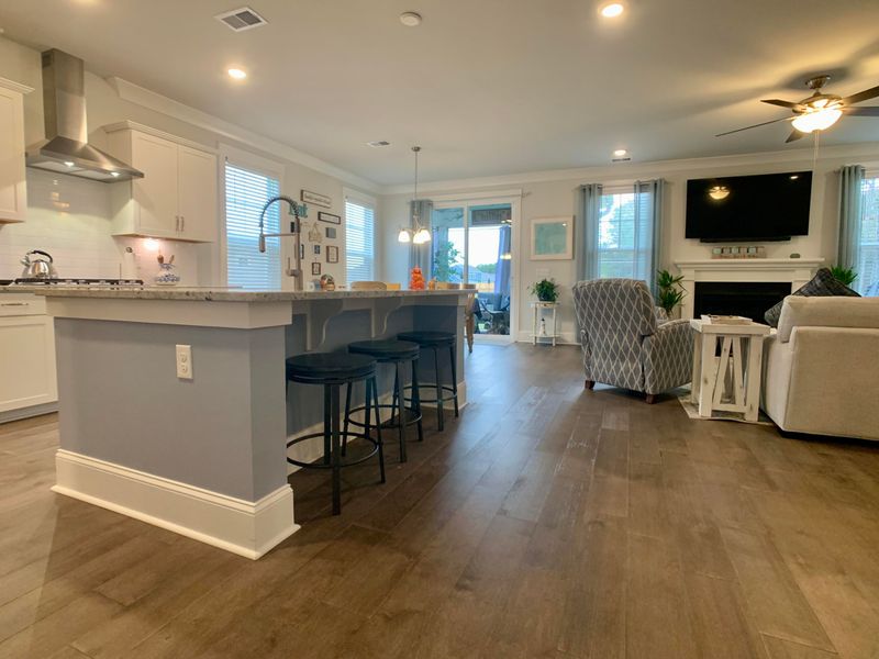 116 Box Girder Rd, Huger, SC 29450
