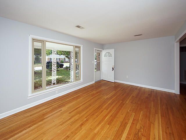 2030-2028 Boeing Ave, Charleston, SC 29407