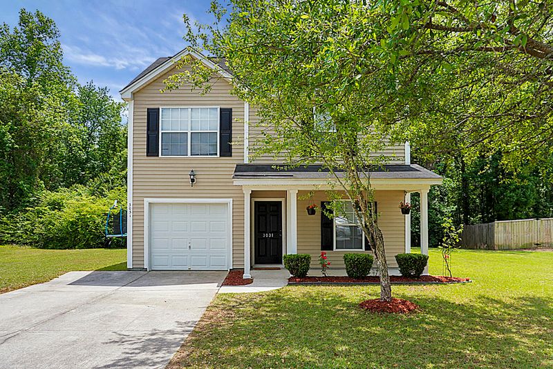 3031 Maple Leaf Dr, Moncks Corner, SC 29461