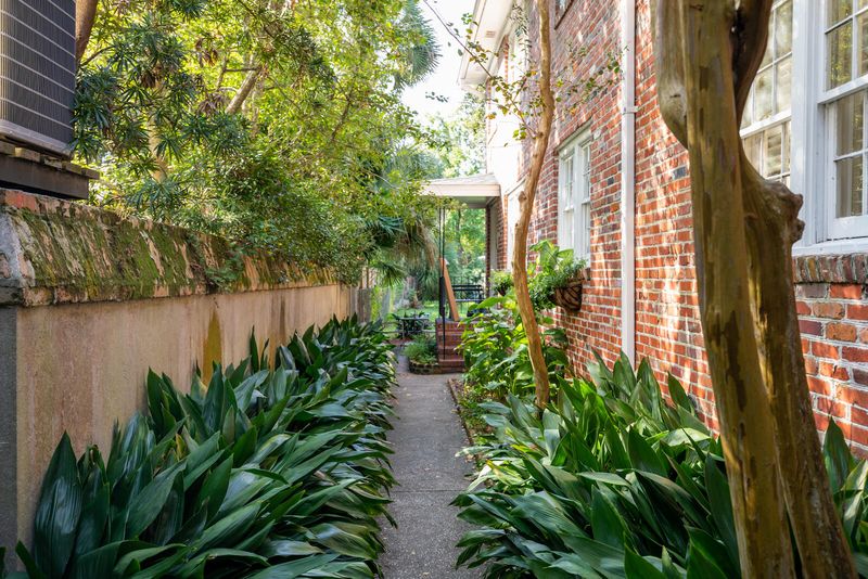 7 Logan St #C, Charleston, SC 29401