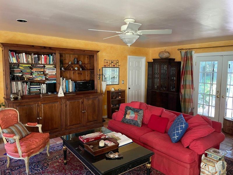 714 Tallwood Rd, Charleston, SC 29412