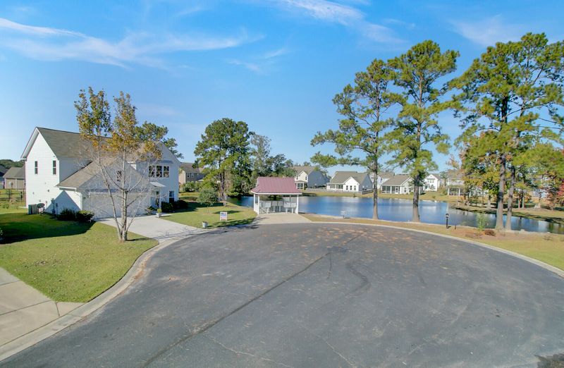 226 Sugarhouse Ct, Moncks Corner, SC 29461