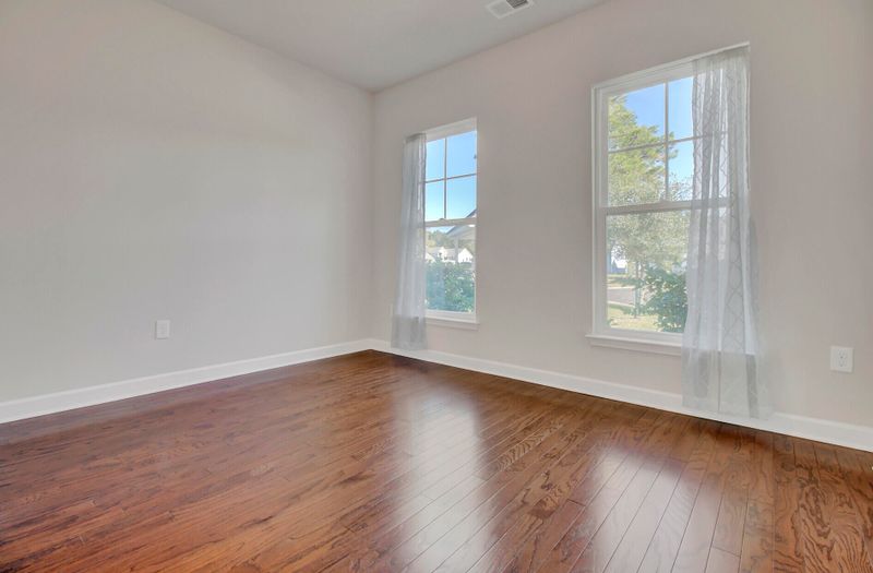 226 Sugarhouse Ct, Moncks Corner, SC 29461