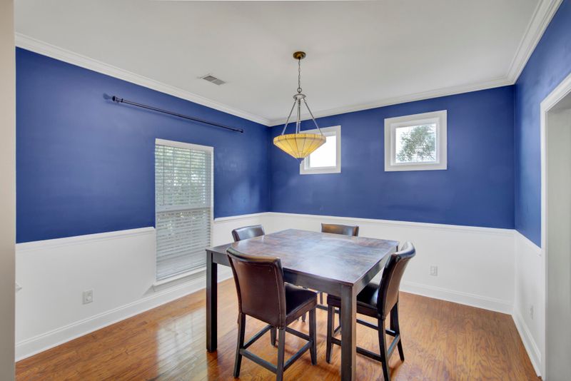 2045 Culloden Dr, Summerville, SC 29483