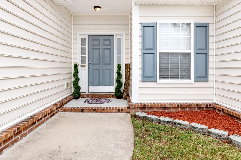 7757 Eagle Lake Rd, North Charleston, SC 29418
