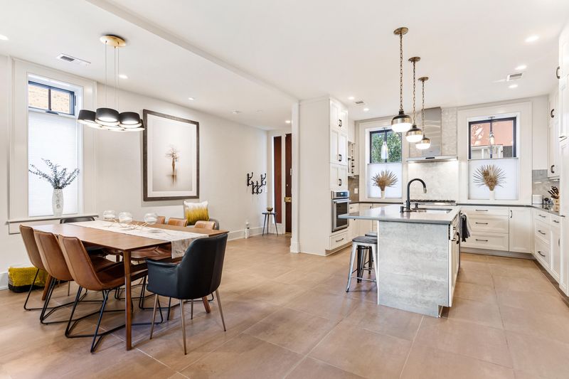 36 Elliott St, Charleston, SC 29401