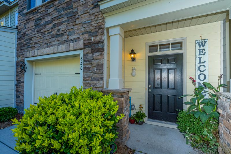 830 Bibury Ct, Charleston, SC 29414
