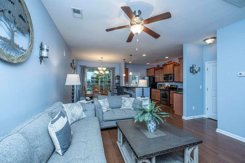 830 Bibury Ct, Charleston, SC 29414