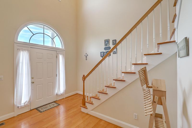 212 Charles St, Saint George, SC 29477