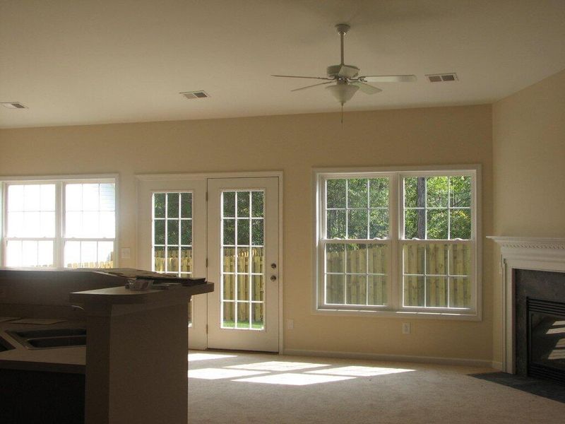 121 Pemberton Rd, Summerville, SC 29483
