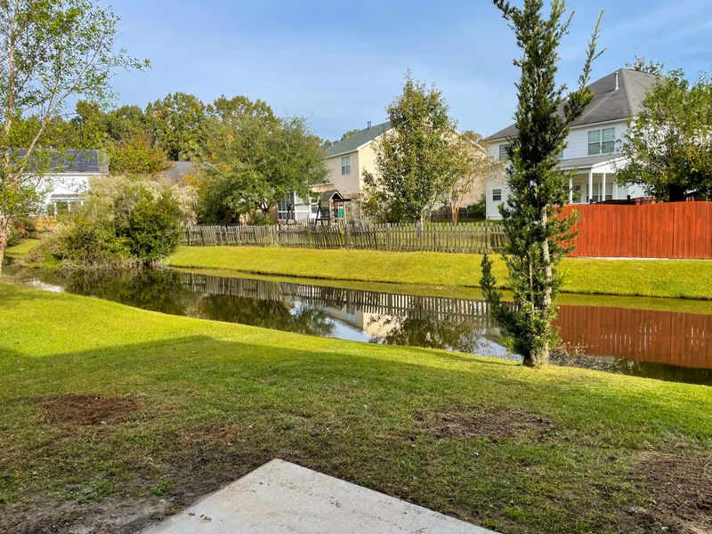 1696 Wayah Dr, Charleston, SC 29414