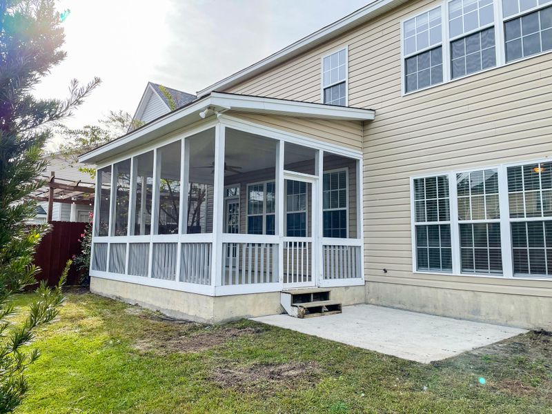 1696 Wayah Dr, Charleston, SC 29414