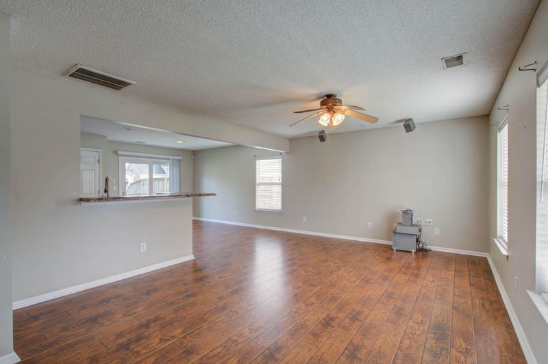 130 Blue Jasmine Ln, Summerville, SC 29483