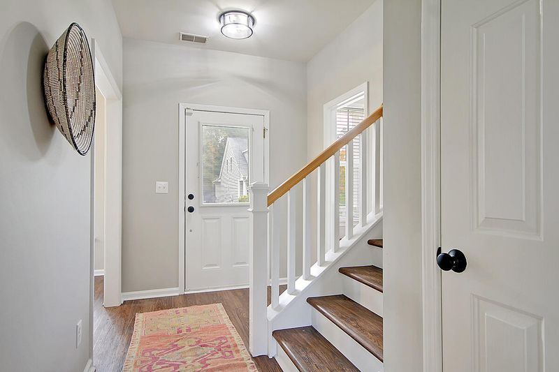 107 Old Jackson Rd, Goose Creek, SC 29445