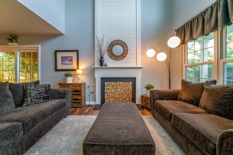 1237 Wando Shores Dr, Charleston, SC 29492