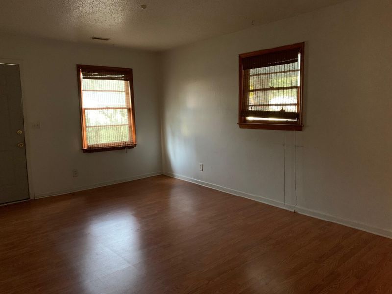 14 Middlesex Ave, Goose Creek, SC 29445