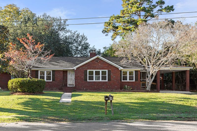 1904 Morgan Ave, North Charleston, SC 29406