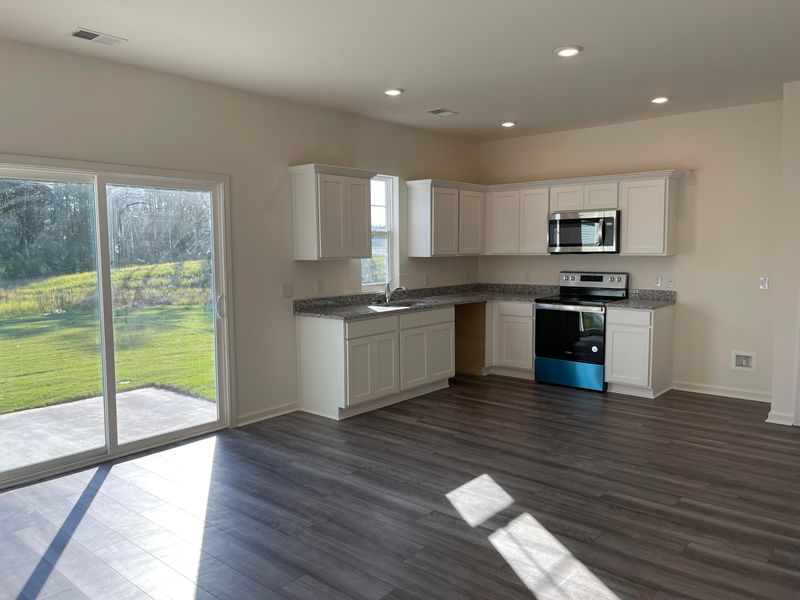 416 Pender Woods Dr, Summerville, SC 29486