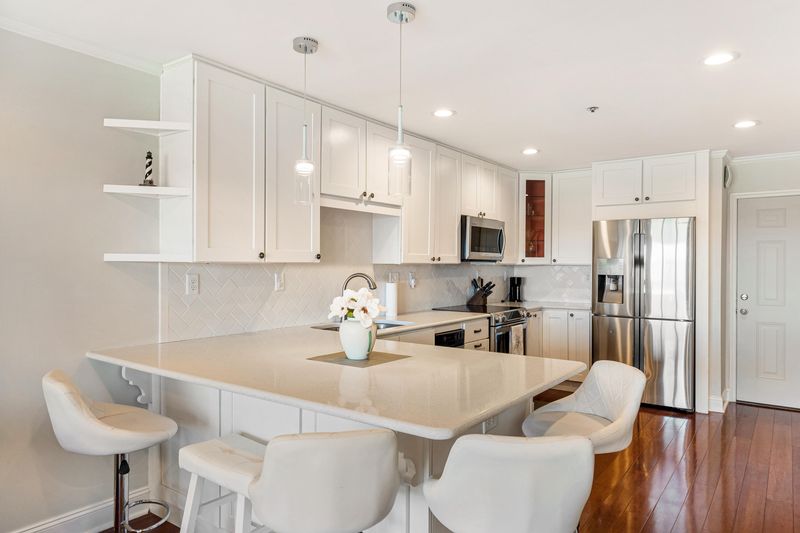131 Marsh View Villas, Folly Beach, SC 29439