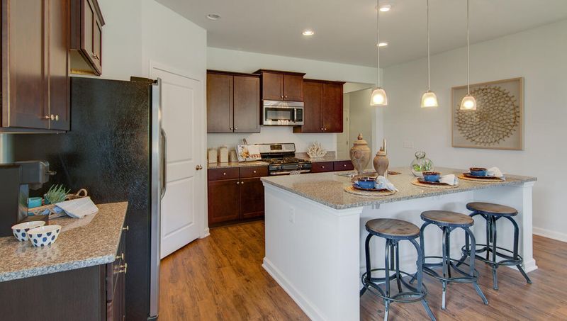 518 Sybilwood Ln, Summerville, SC 29486