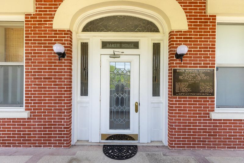 55 Ashley Ave #22, Charleston, SC 29401