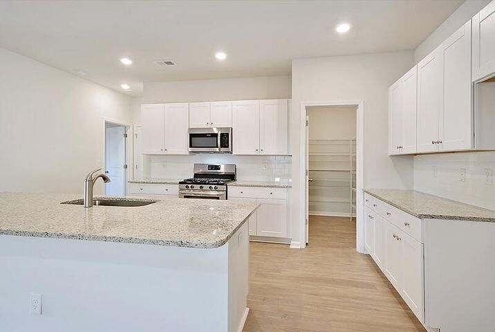 786 Jancus St, Charleston, SC 29414