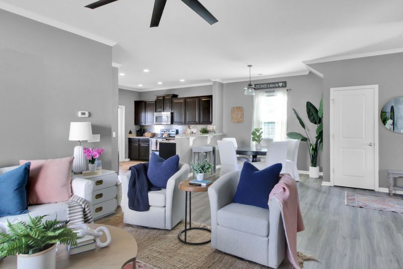 366 Iveson Rd, Summerville, SC 29486