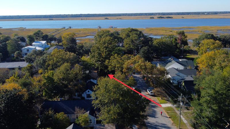 255 W Poplar St, Charleston, SC 29403
