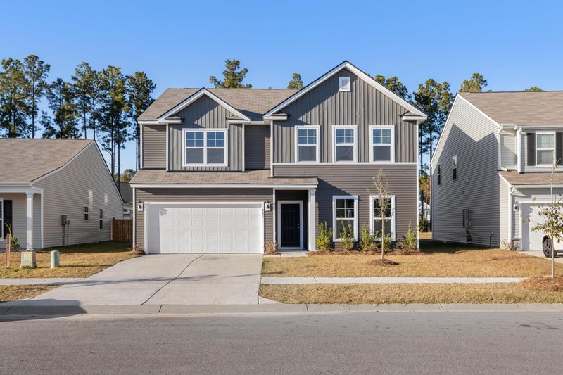432 Silent Bluff Dr, Summerville, SC 29486