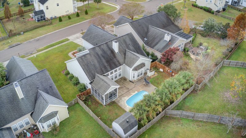 331 Lakewind Dr, Moncks Corner, SC 29461