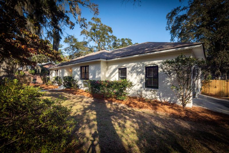 610 Beauregard St, Charleston, SC 29412