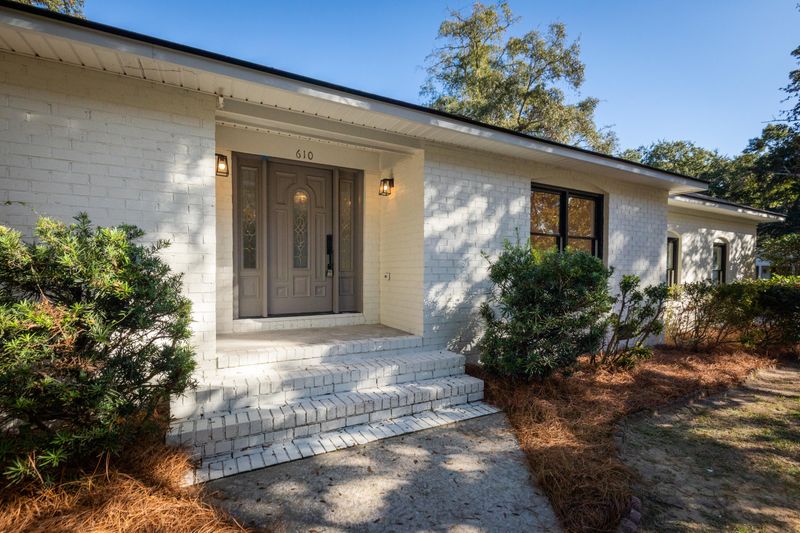 610 Beauregard St, Charleston, SC 29412