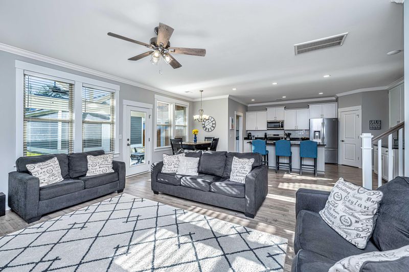 2127 Kemmerlin St, Johns Island, SC 29455