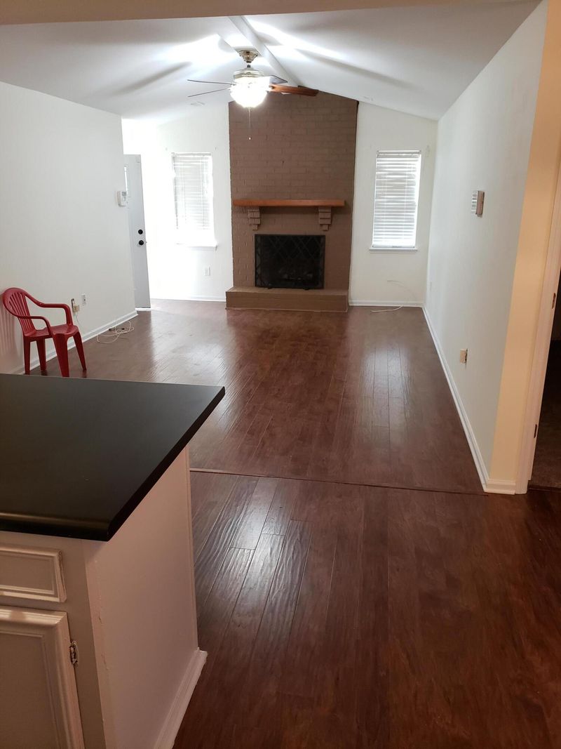 7636 Valleyview Cir, North Charleston, SC 29418