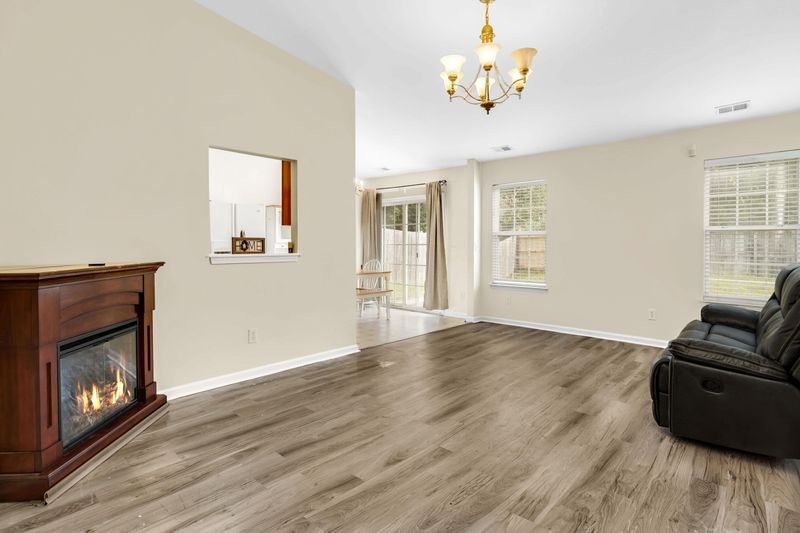 304 Brickhope Ln, Goose Creek, SC 29445